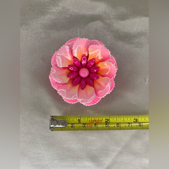 Vintage Layered Brooch - Picture 3 of 3